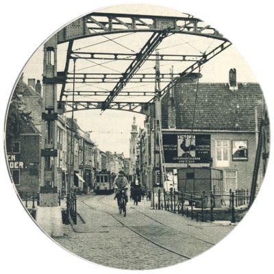 Klik voor de volgende foto