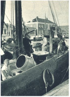 Klik voor de volgende foto
