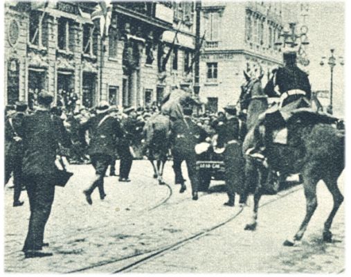 Klik voor de volgende foto