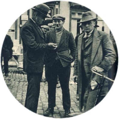 Klik voor de volgende foto