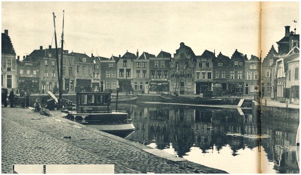 Klik voor de volgende foto