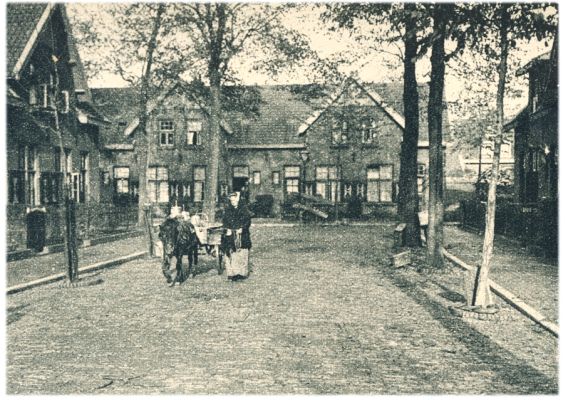 Klik voor de volgende foto