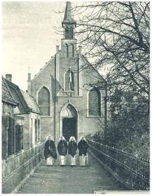 Klik voor de volgende foto