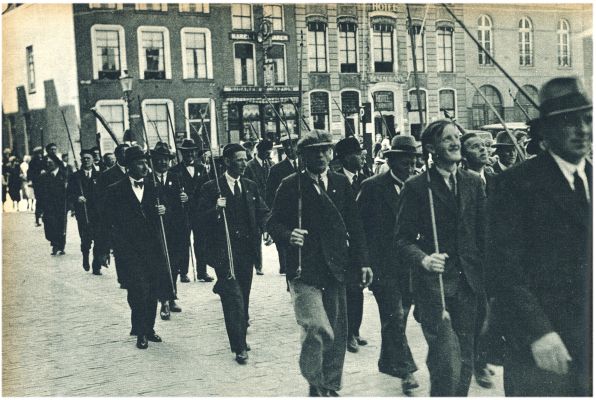Klik voor de volgende foto