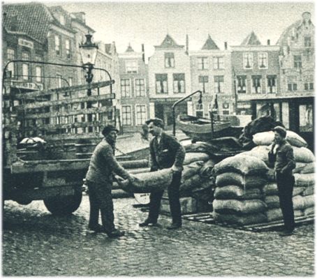 Klik voor de volgende foto