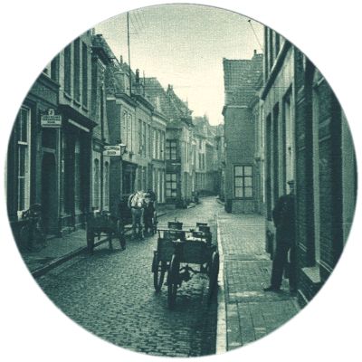 Klik voor de volgende foto