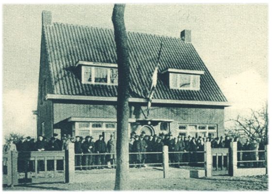 Klik voor de volgende foto