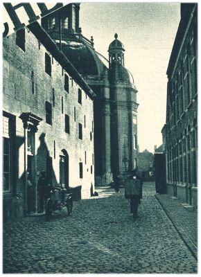Klik voor de volgende foto