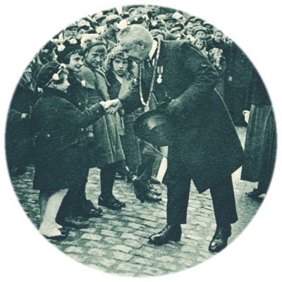 Klik voor de volgende foto