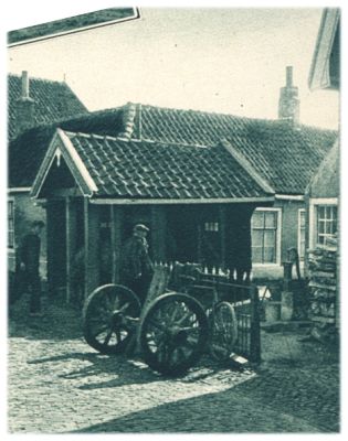 Klik voor de volgende foto
