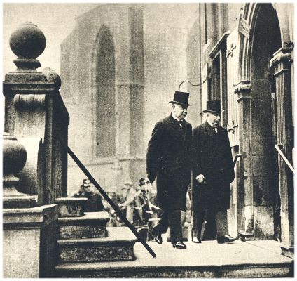 Klik voor de volgende foto