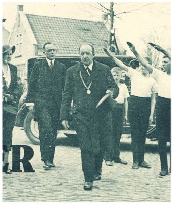 Klik voor de volgende foto