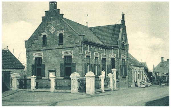 Klik voor de volgende foto