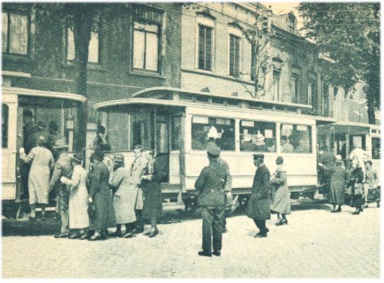 Klik voor de volgende foto