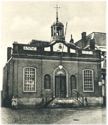 Klik voor de volgende foto