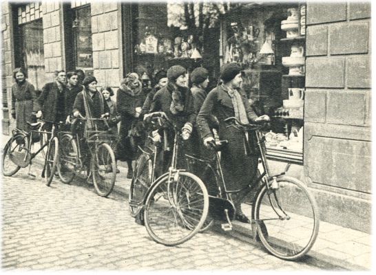 Klik voor de volgende foto