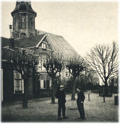 Klik voor de volgende foto