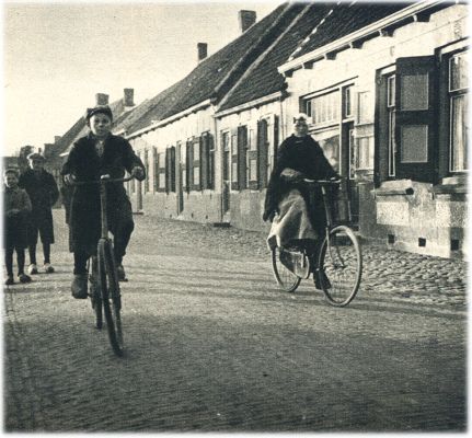 Klik voor de volgende foto
