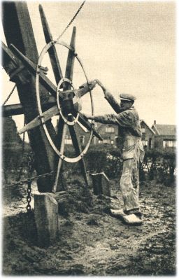 Klik voor de volgende foto