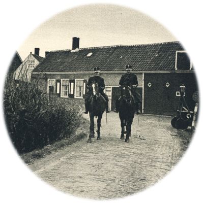Klik voor de volgende foto