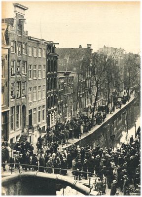 Klik voor de volgende foto