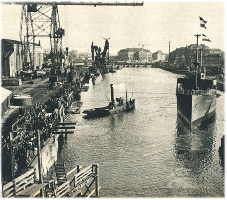Klik voor de volgende foto