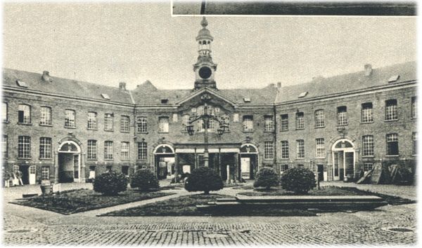 Klik voor de volgende foto