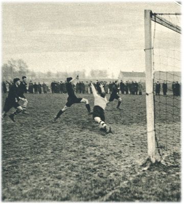 Klik voor de volgende foto
