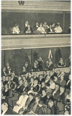 Klik voor de volgende foto