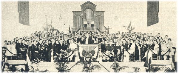 Klik voor de volgende foto
