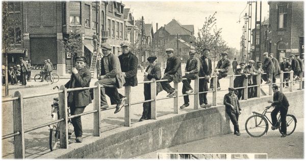 Klik voor de volgende foto