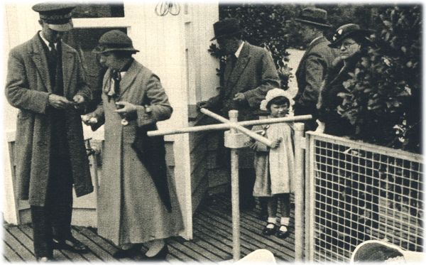Klik voor de volgende foto