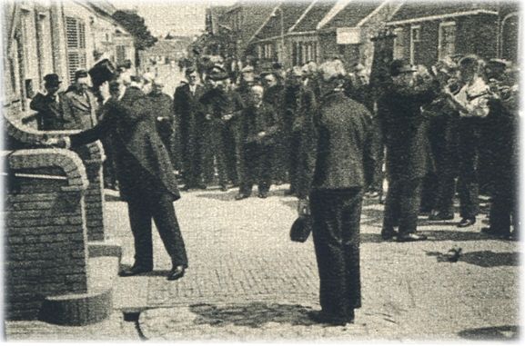 Klik voor de volgende foto