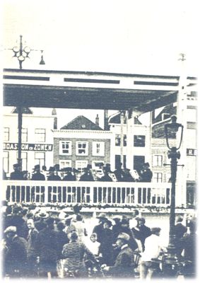 Klik voor de volgende foto