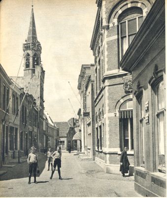 Klik voor de volgende foto