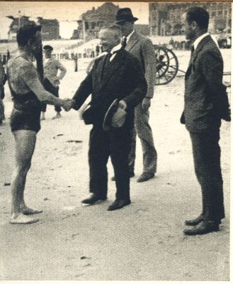 Klik voor de volgende foto