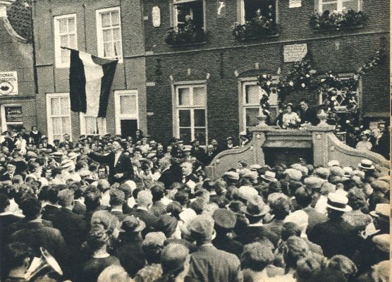 Klik voor de volgende foto