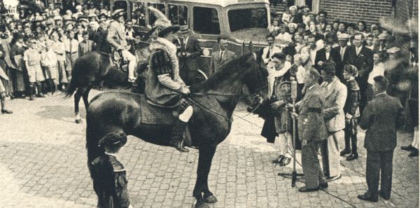 Klik voor de volgende foto