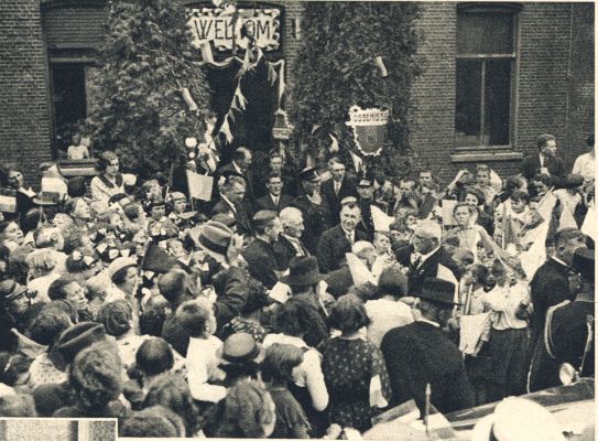 Klik voor de volgende foto