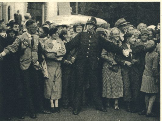 Klik voor de volgende foto