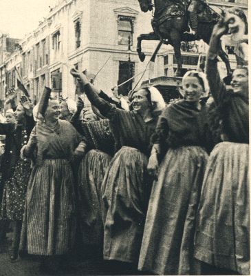 Klik voor de volgende foto