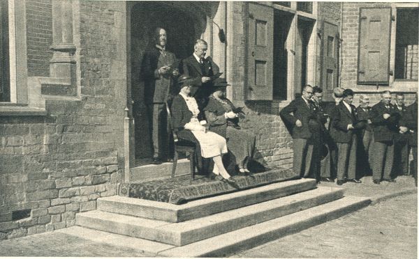 Klik voor de volgende foto