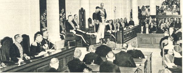 Klik voor de volgende foto