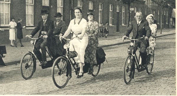 Klik voor de volgende foto
