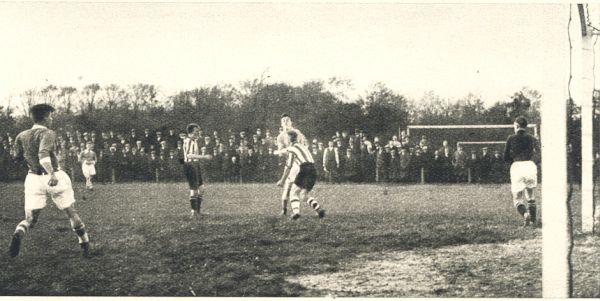 Klik voor de volgende foto