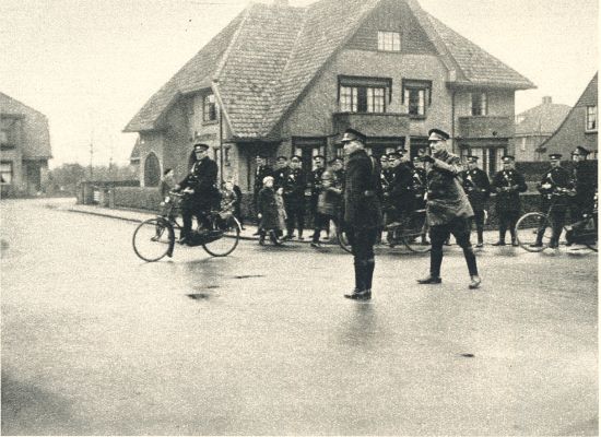 Klik voor de volgende foto