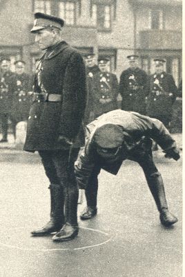Klik voor de volgende foto