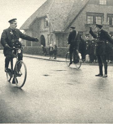 Klik voor de volgende foto