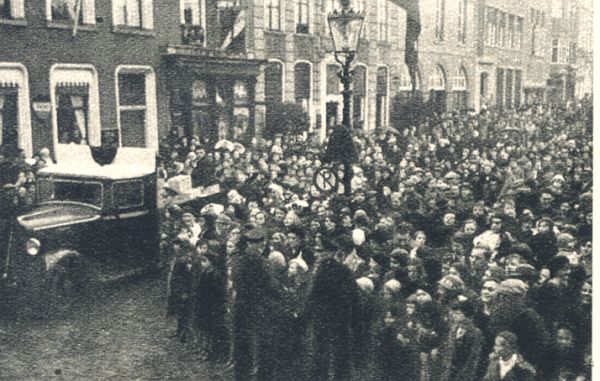 Klik voor de volgende foto