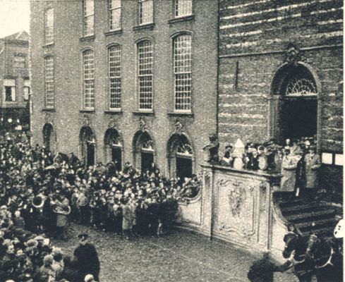 Klik voor de volgende foto